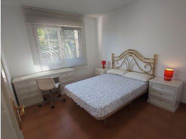 Apartment with pool to rent in El Bosque