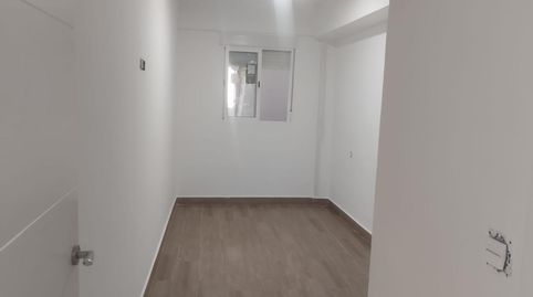 Image 1 of the listing