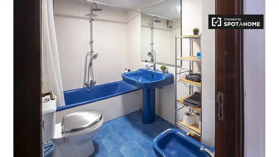 Flat with terrace to rent in L'Eixample, imagen 8