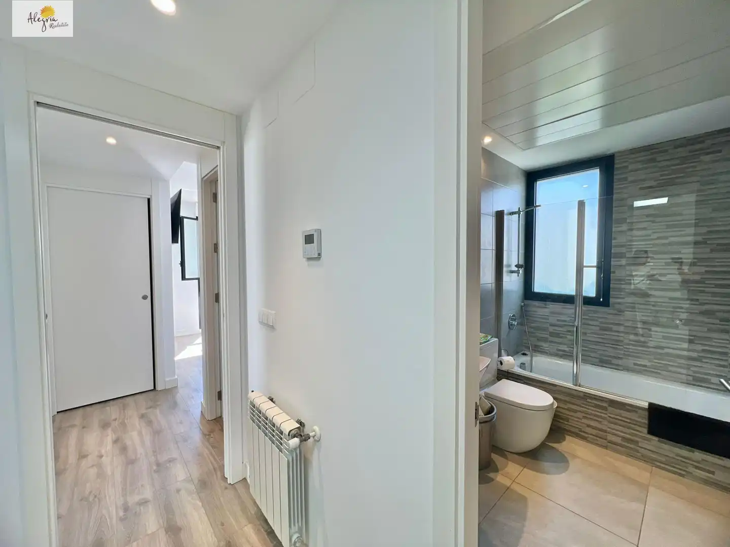 Bathroom of Houses for sale in Bétera  with Air Conditioner, Heating and Private garden