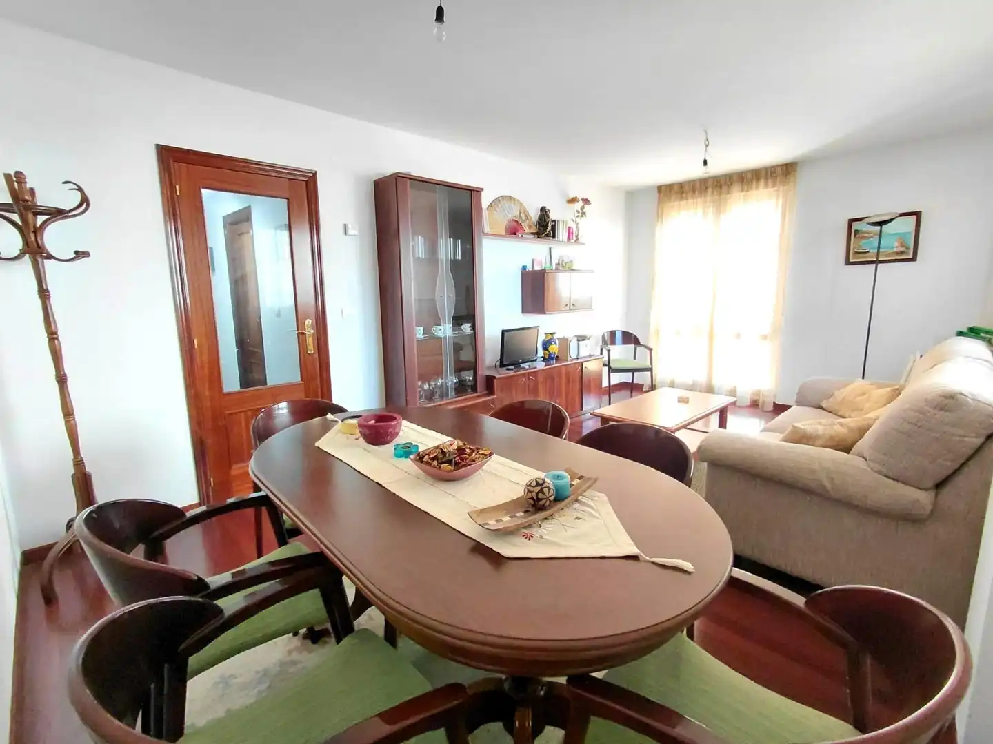 Sala d'estar de Planta baixa en venda en Santa María de Cayón amb Calefacció, Terrassa i Traster