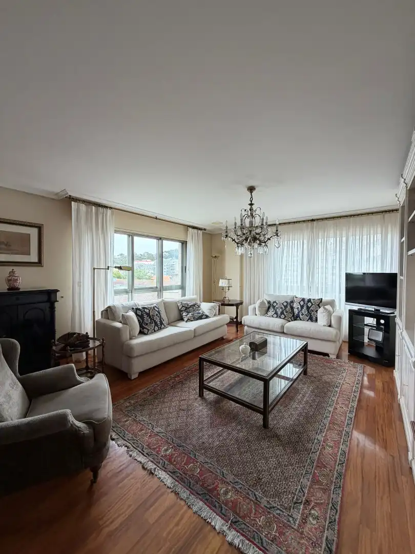 Sala de estar de Piso en venta en A Coruña Capital  con Calefacción, Parquet y Trastero