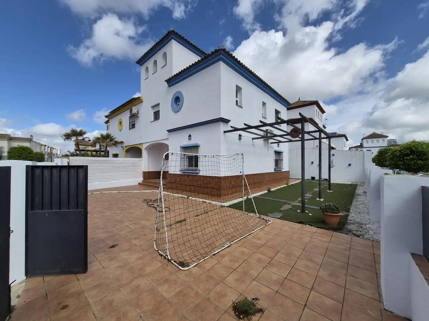 Detached homes for rent in Calle ORDEN DE LOS TEMPLARIOS, Gines