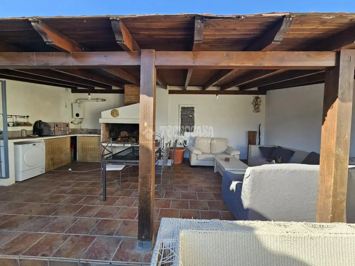 Terrassa de Casa o xalet en venda en Vegas del Genil amb Aire condicionat, Calefacció i Terrassa