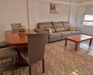 Sala d'estar de Pis de lloguer en Águilas amb Aire condicionat i Balcó
