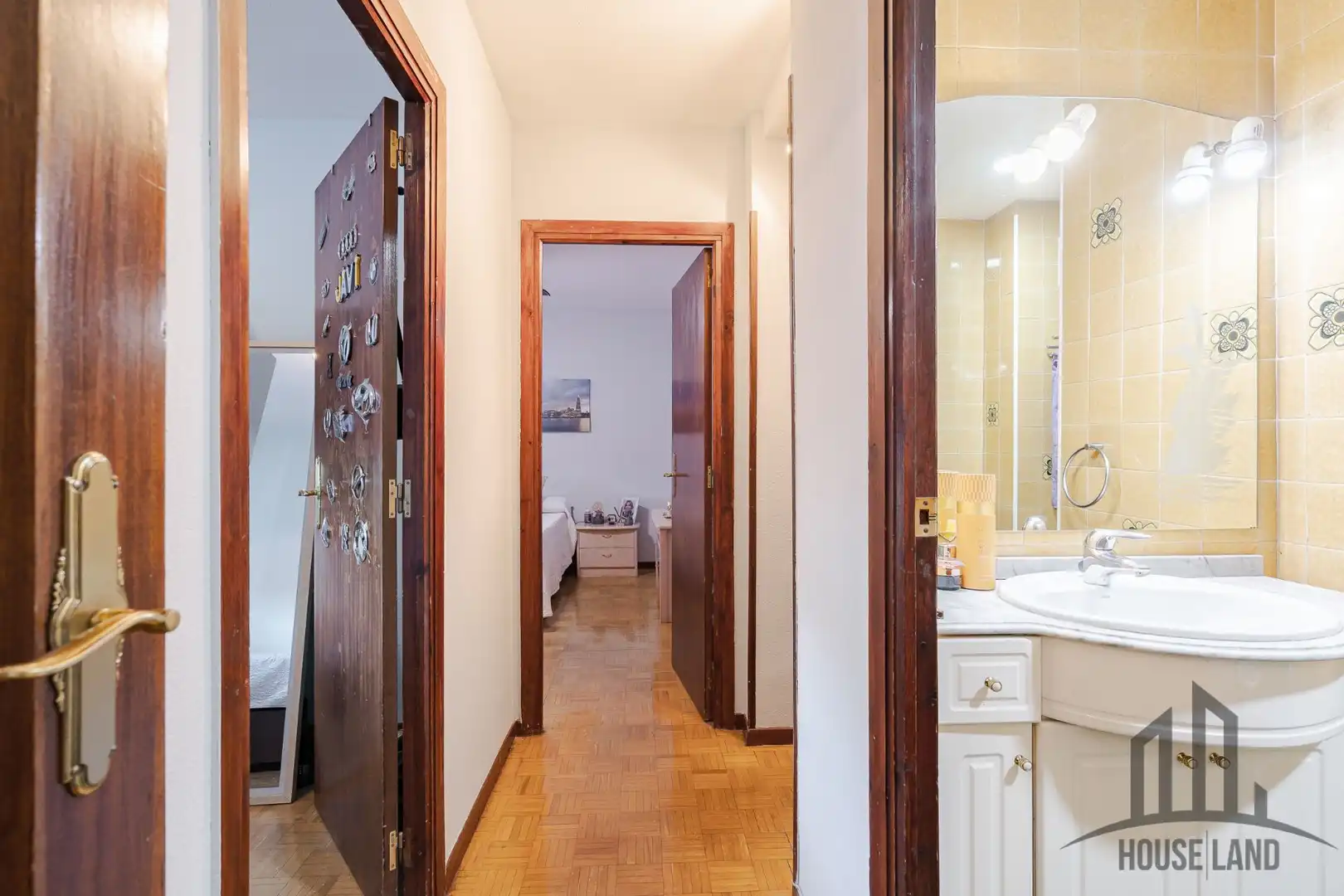 Wohnung zum Verkauf in Algete mit Klimaanlage, Heizung und Gemeinschaftspool