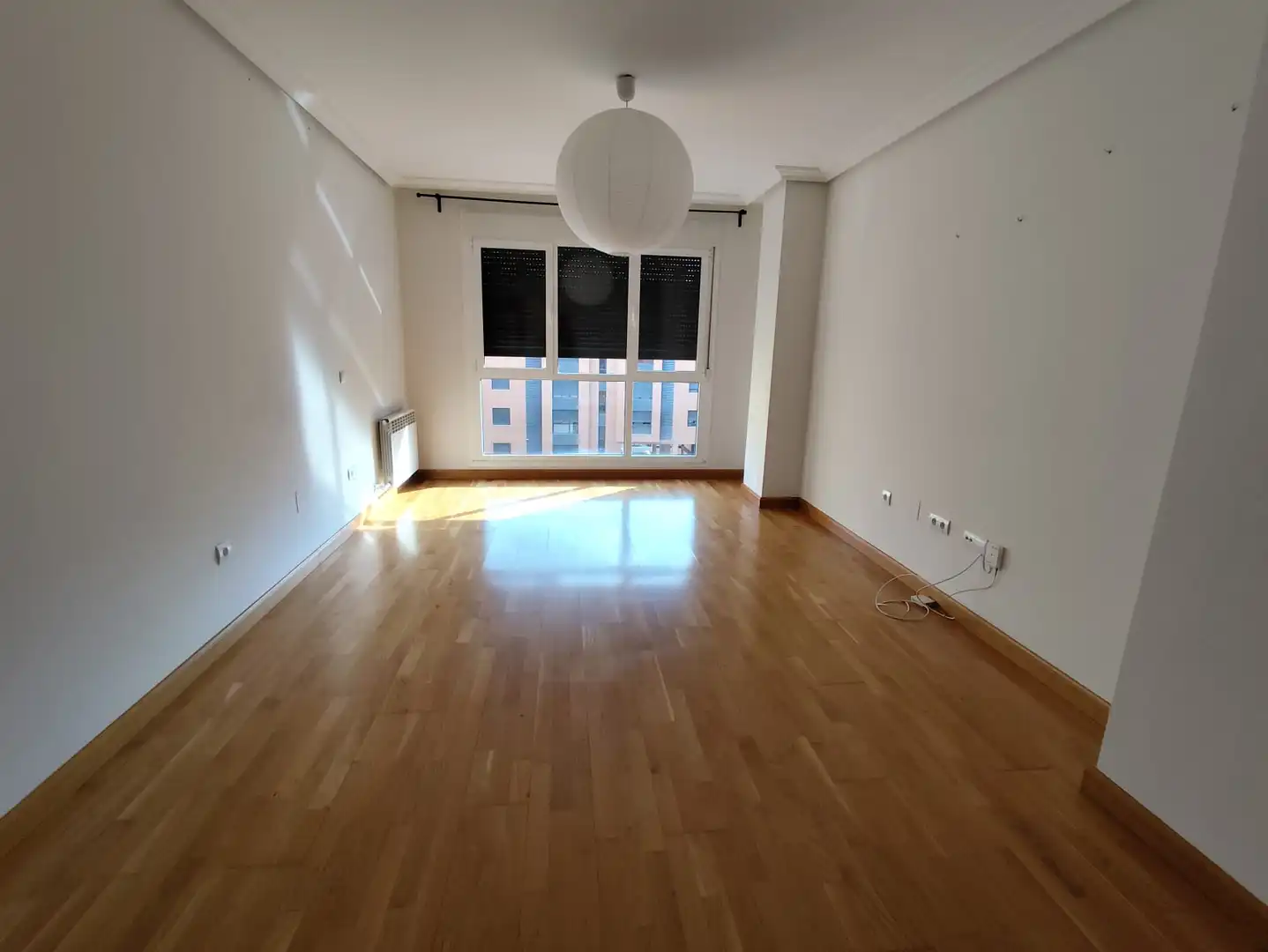 Sala d'estar de Apartament de lloguer en Arroyo de la Encomienda amb Traster i Piscina comunitària