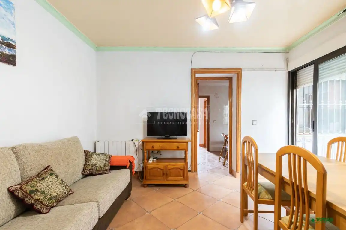 Wohnzimmer von Einfamilien-Reihenhaus zum Verkauf in Zurgena mit Klimaanlage und Balkon