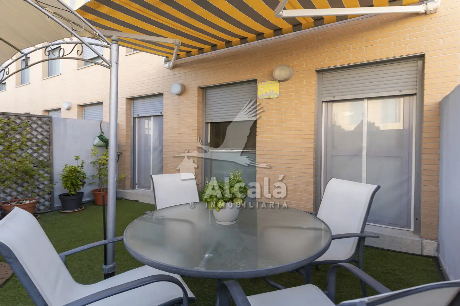 Terrasse von Wohnung zum Verkauf in Villalbilla mit Klimaanlage, Heizung und Terrasse