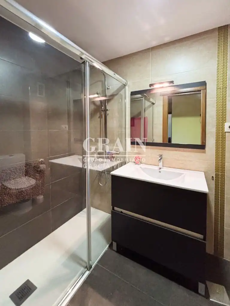 Bathroom of Flat for sale in Albacete  with Heating and Balcony