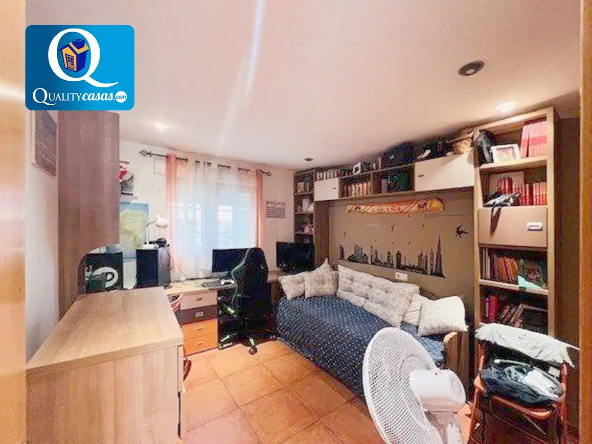 Reihenhaus mit Pool zum Verkauf in Monforte del Cid, imagen 24