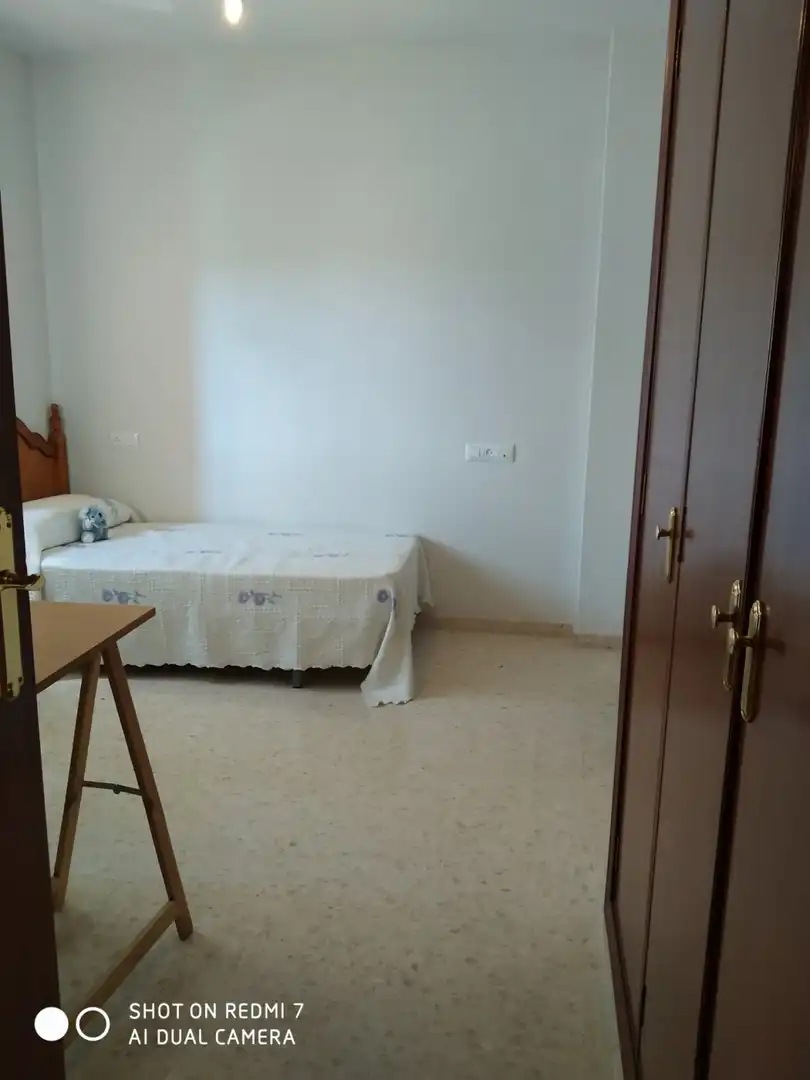 Habitación de Piso en venta en Cáceres con Calefacción, Terraza y Trastero