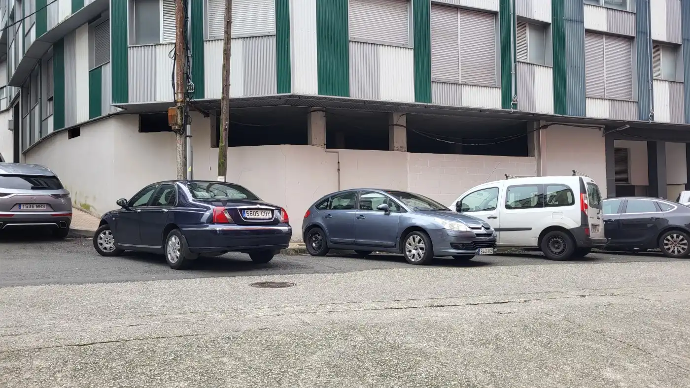 Local commercial à vendre à Avenida Fernando Blanco, 81, 15270 Cee, A Coruña, España, imagen 2