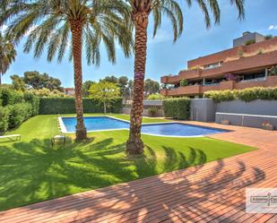 Swimming pool of Flat for sale in  Tarragona Capital  with Air Conditioner, Heating and Private garden