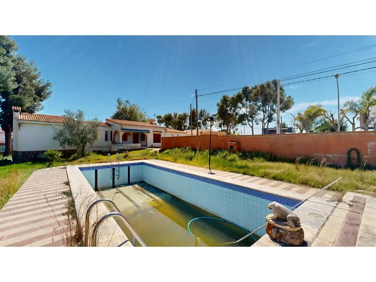 Piscina de Casa o chalet en venta en La Pobla de Vallbona con Jardín privado y Piscina