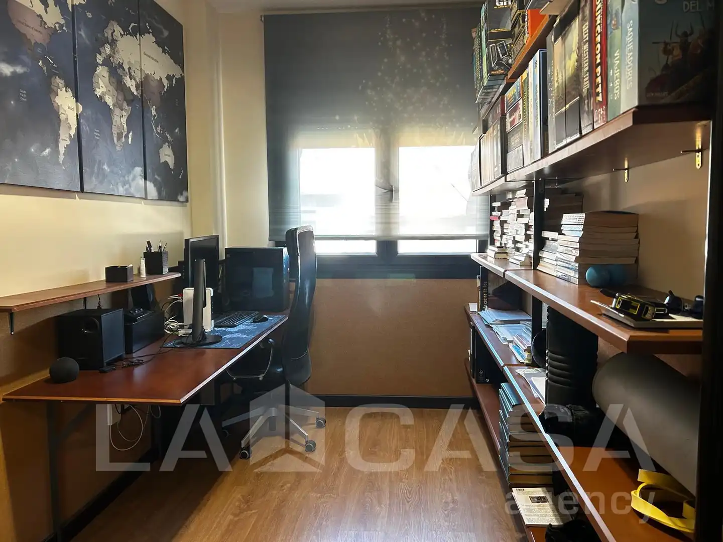 Flat for sale in Montequinto  with Air Conditioner, Storage room and Swimming Pool