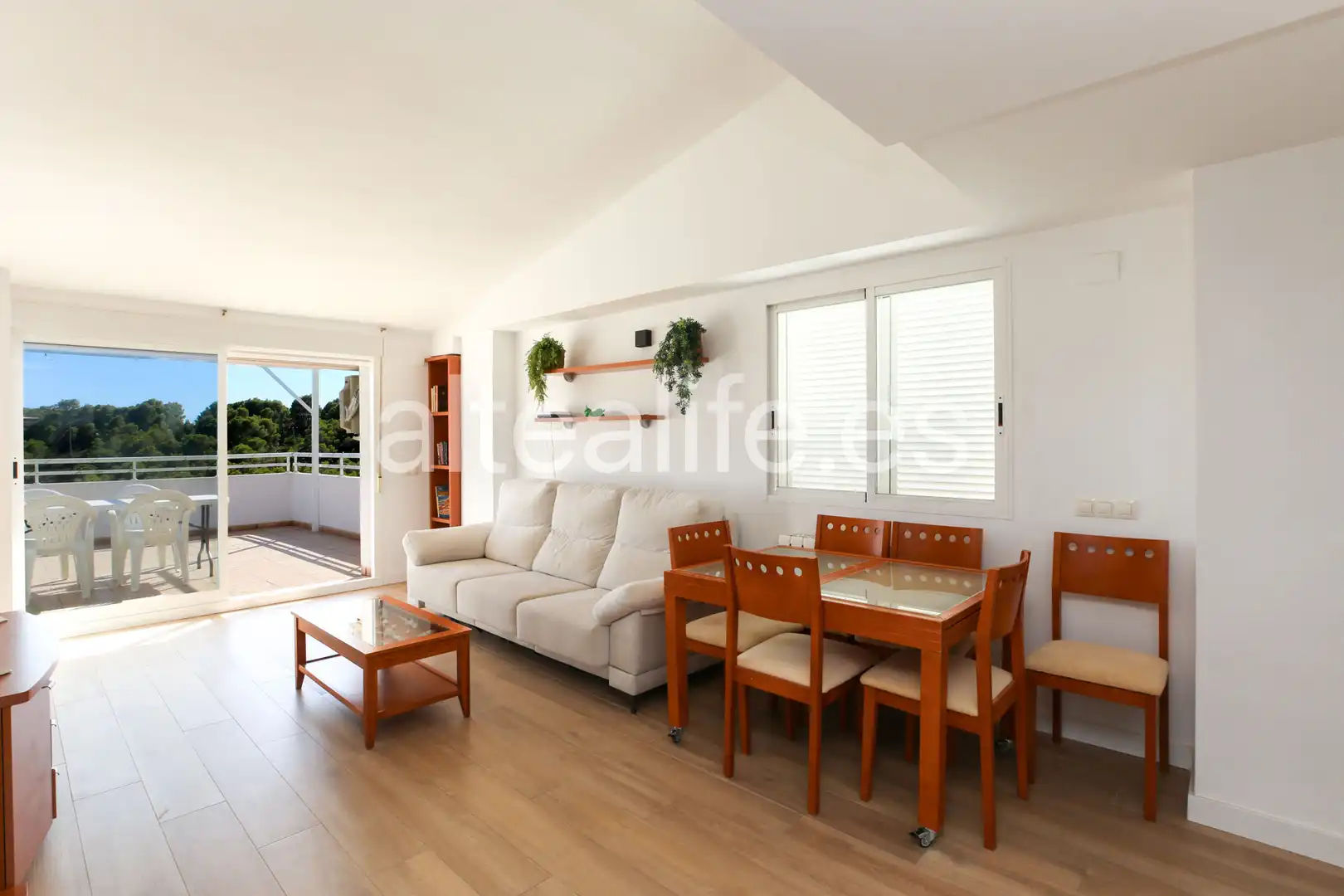 Wohnzimmer von Wohnungen zur Miete in Altea mit Klimaanlage, Heizung und Terrasse
