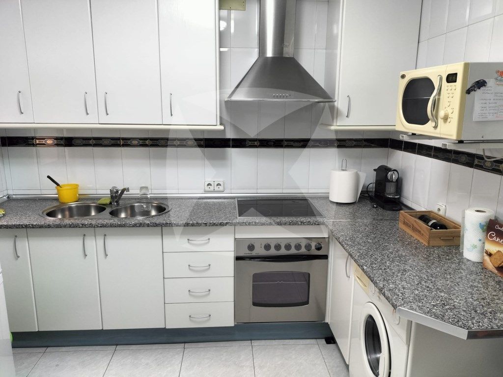 Piso en venta en Calle Francisco Lujan, Santa Marina