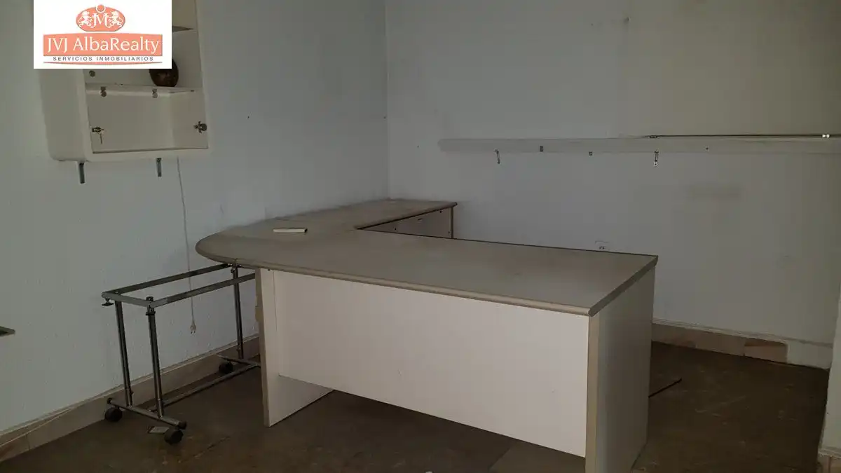 Local comercial en venda a Centro, imagen 4