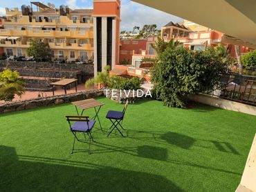 Piso con piscina en venta en Meandro