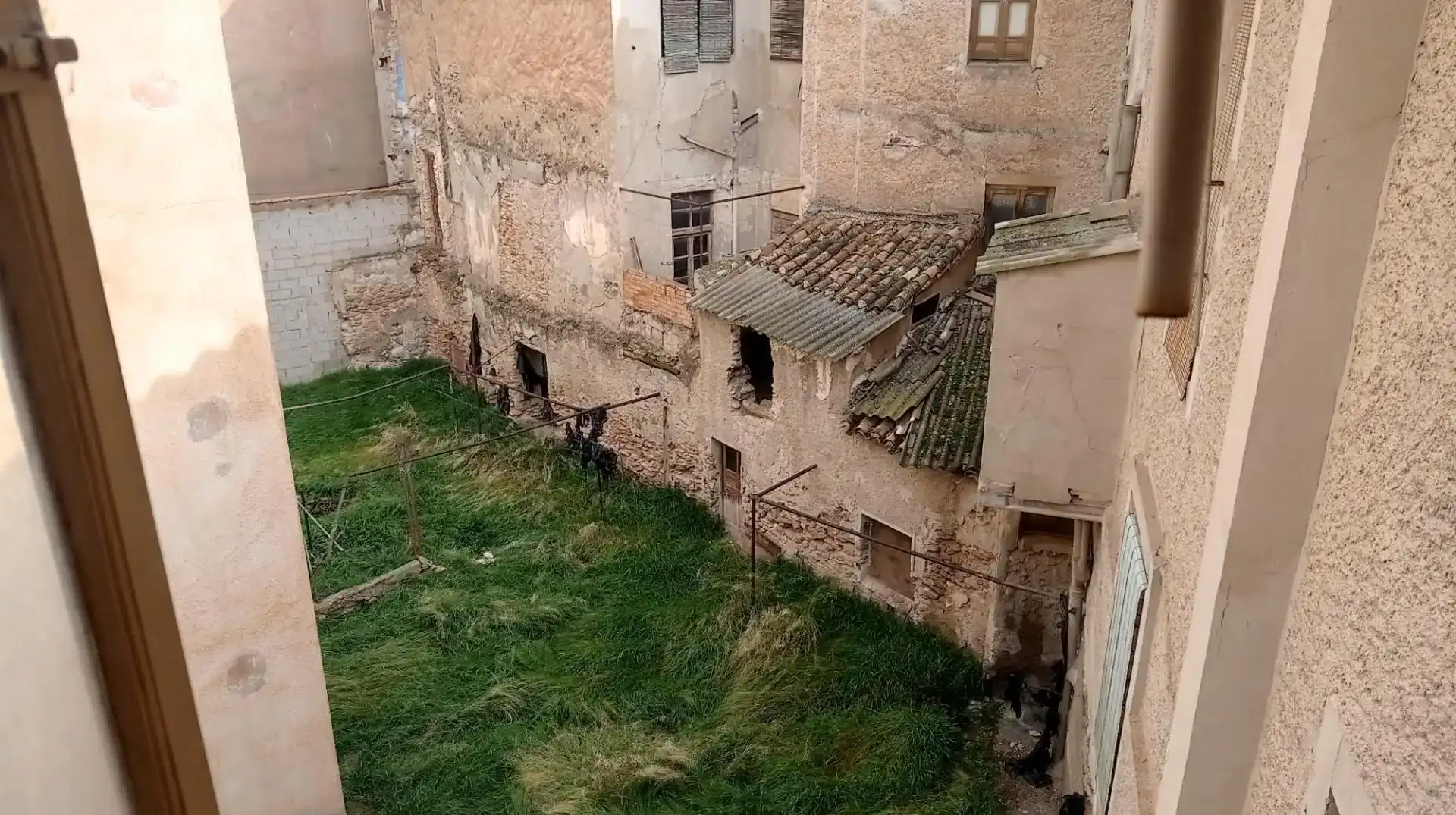 Casa adosada en venda en Baza amb Jardí privat i Balcó