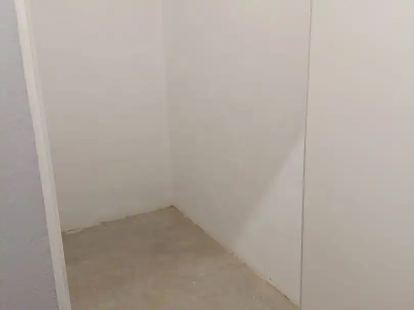 Storage room for rent in Torrent