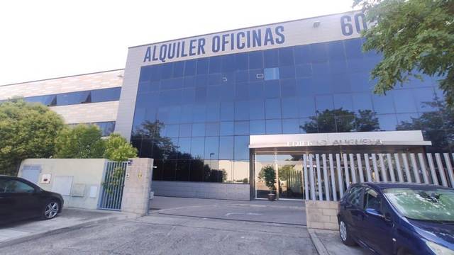 Local comercial en Alquiler en Av Vía Láctea en Montserrat - Parque Empresarial