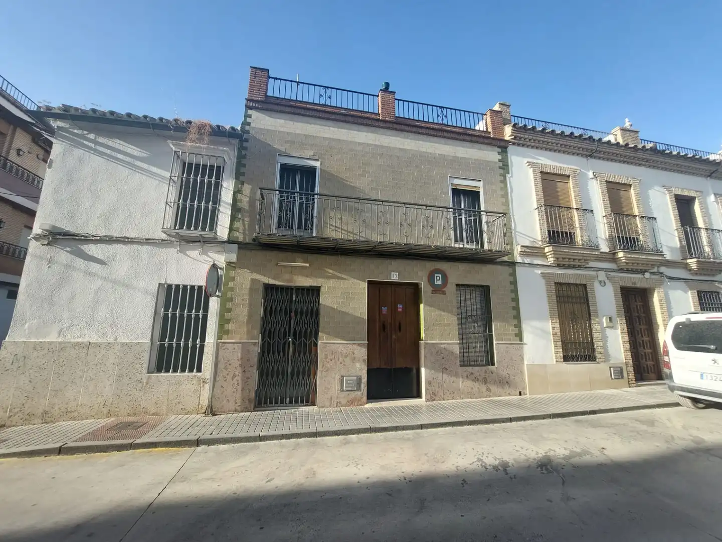 Vista exterior de Casa o chalet en venta en Fernán-Núñez con Terraza