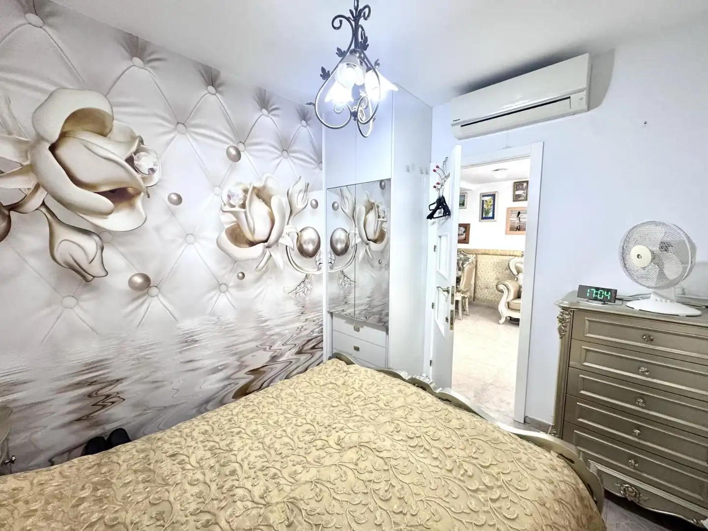 Habitación de Casa adosada en venta en Orihuela con Aire acondicionado, Jardín privado y Terraza