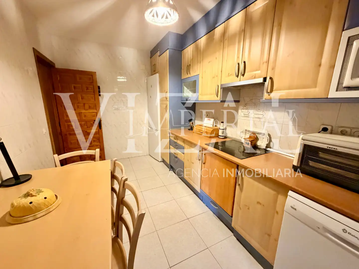 House with terrace for sale in Calle del Río-Almendros, imagen 42