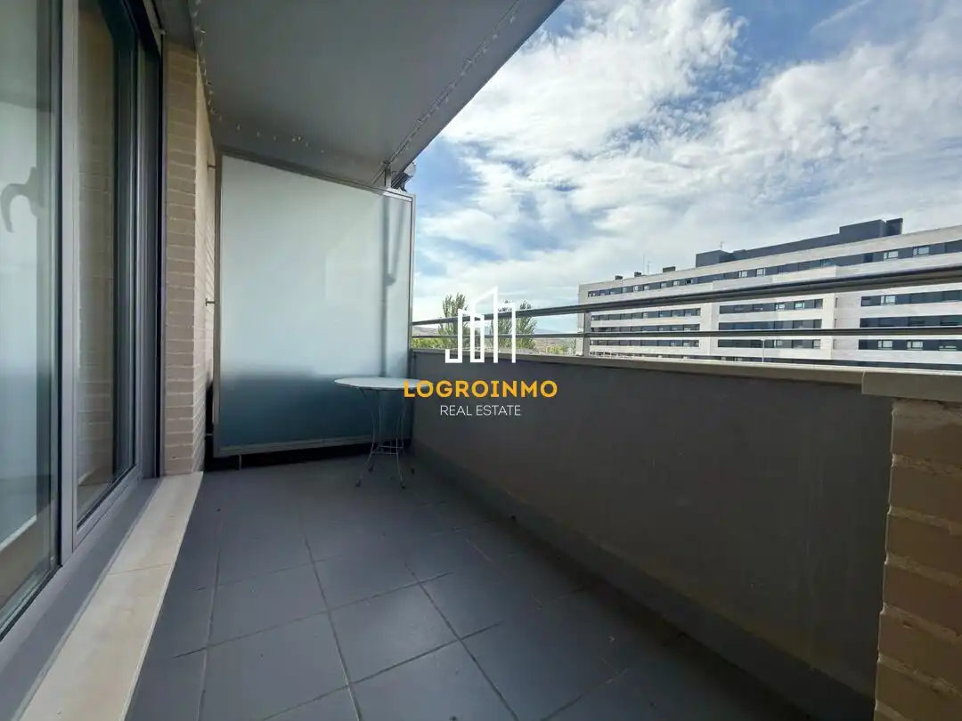 Appartamento con piscina in vendita a San Adrián, imagen 24