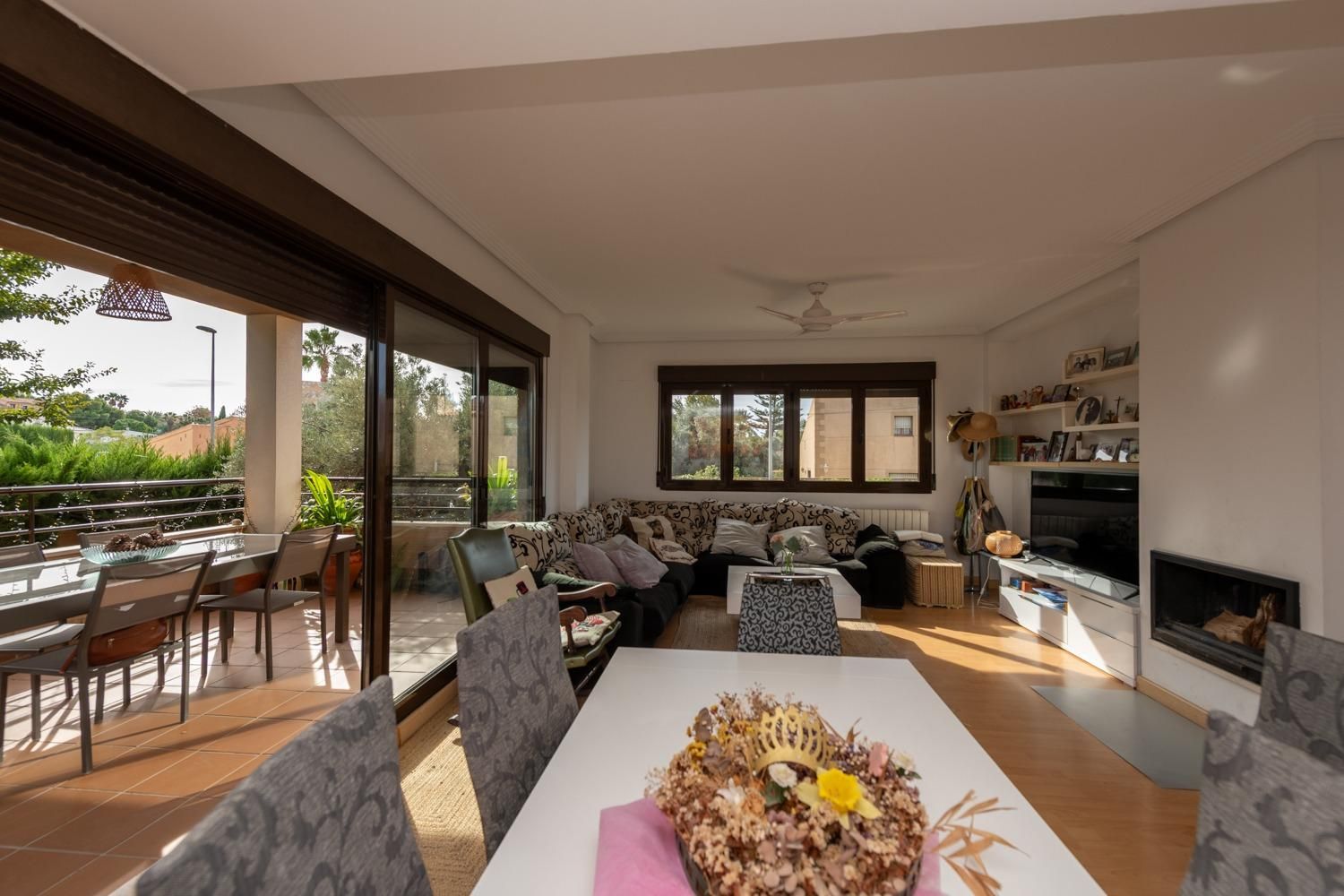 Living room of Single-family semi-detached for sale in Mutxamel  with Air Conditioner, Heating and Private garden