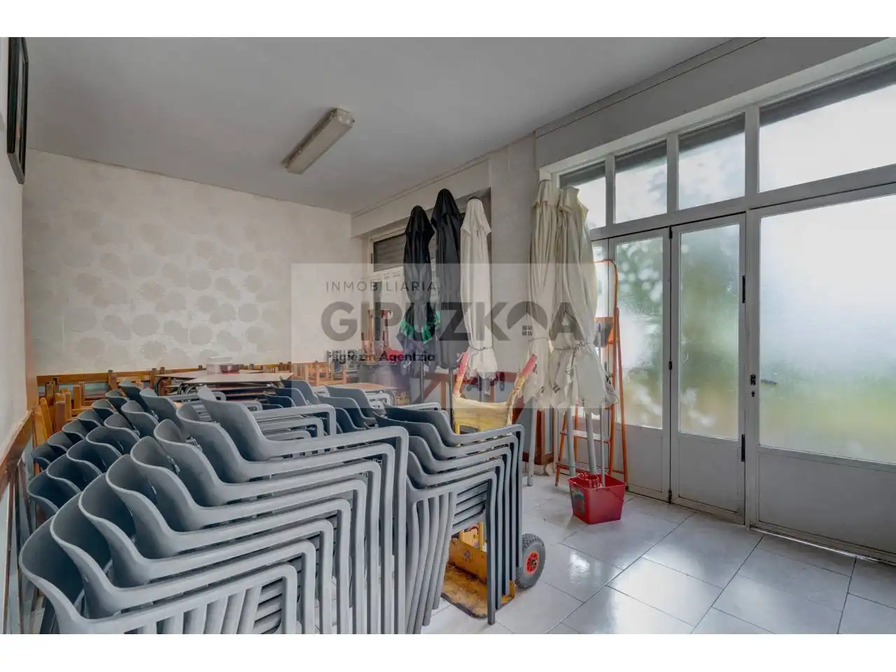 Commercial properties for rent in Deusto