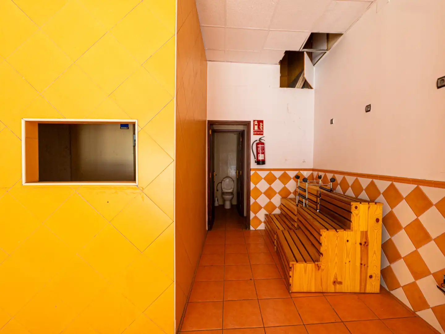 Business premises for sale in Carretera de Valls, imagen 4