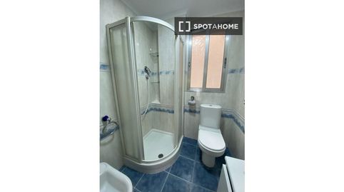 Foto 3 de Habitació a La Creu Coberta, Valencia Capital