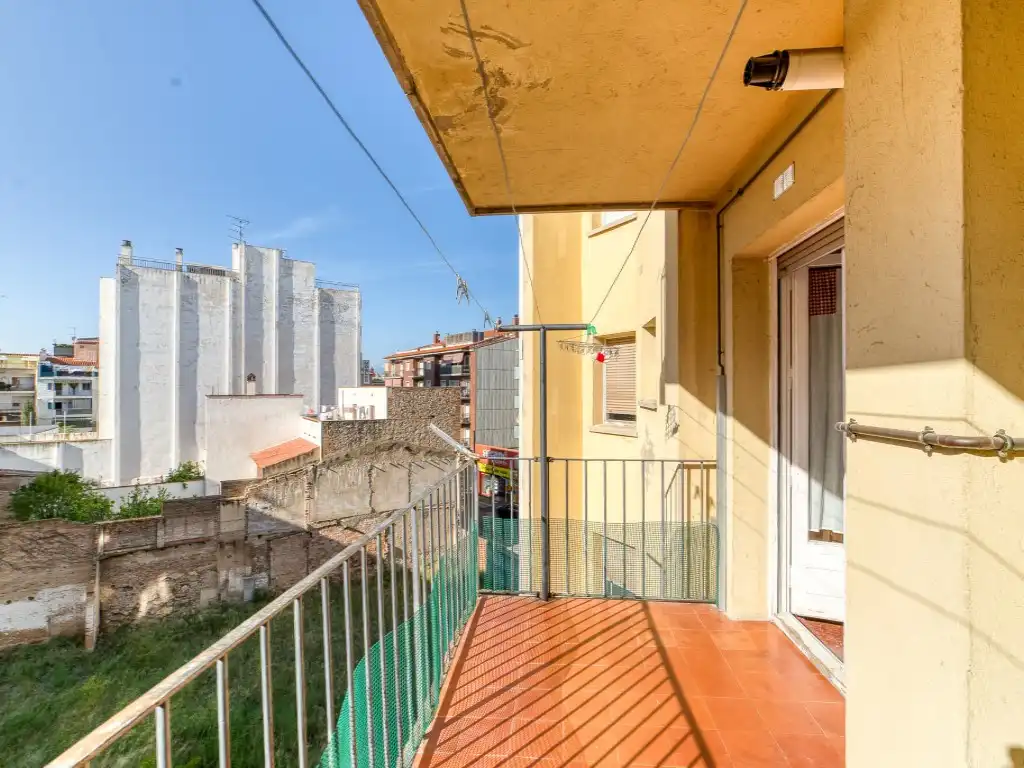 Balcony of Flat for sale in Figueres  with Furnished