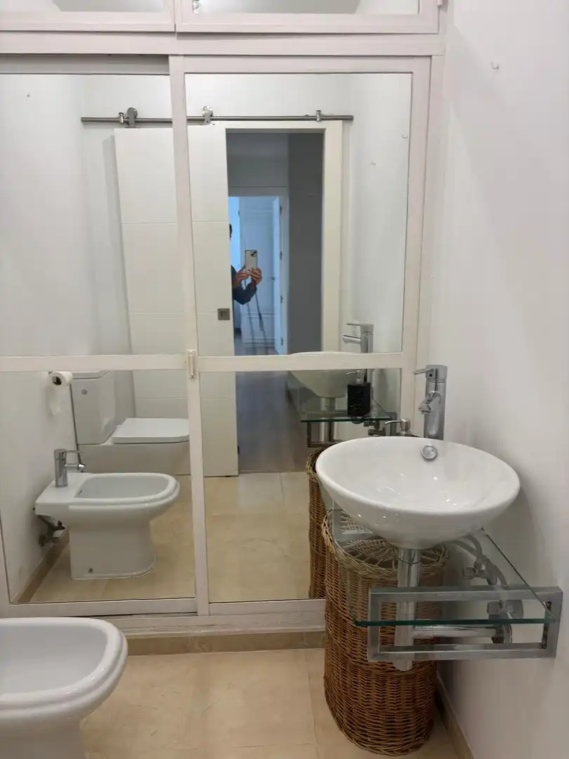 Bathroom of Ground floor for sale in Estepona  with Terrace, Swimming Pool and Community pool