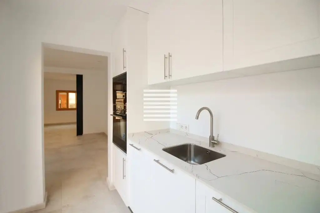 Küche von Einfamilien-Reihenhaus zum Verkauf in Pollença mit Klimaanlage, Terrasse und Schwimmbad
