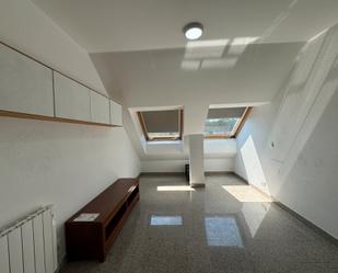 Attic to rent in Teo  with Heating, Storage room and Furnished