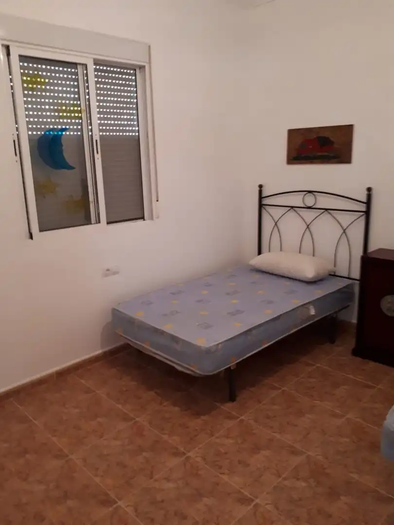 Dormitori de Finca rústica en venda en Urrácal amb Aire condicionat, Jardí privat i Traster