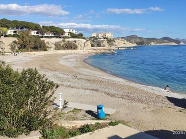 Appartamento con piscina in vendita a Av Riu Torres 10