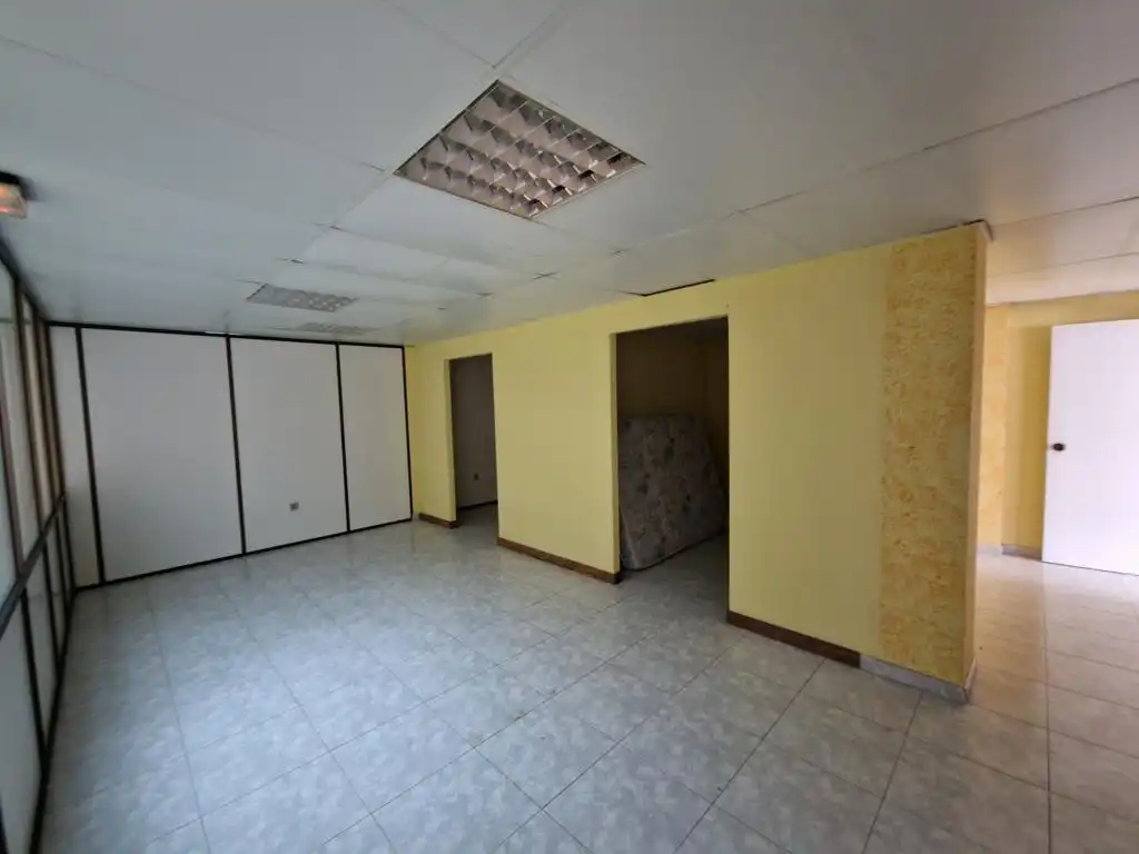 Gewerbefläche zum Verkauf in Rúa Principal 115, imagen 7