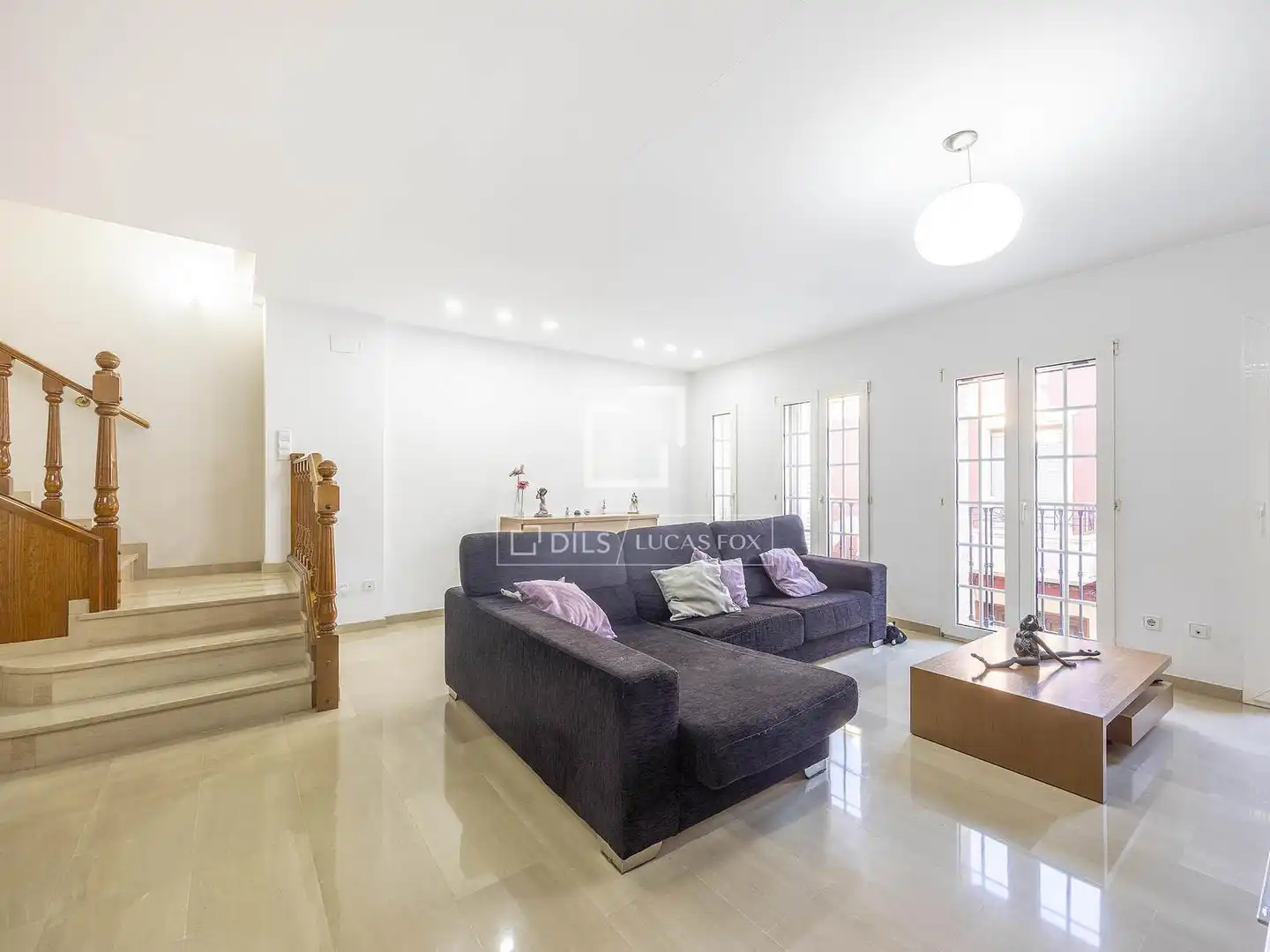 Sala d'estar de Casa o xalet en venda en Riba-roja de Túria amb Aire condicionat, Calefacció i Terrassa