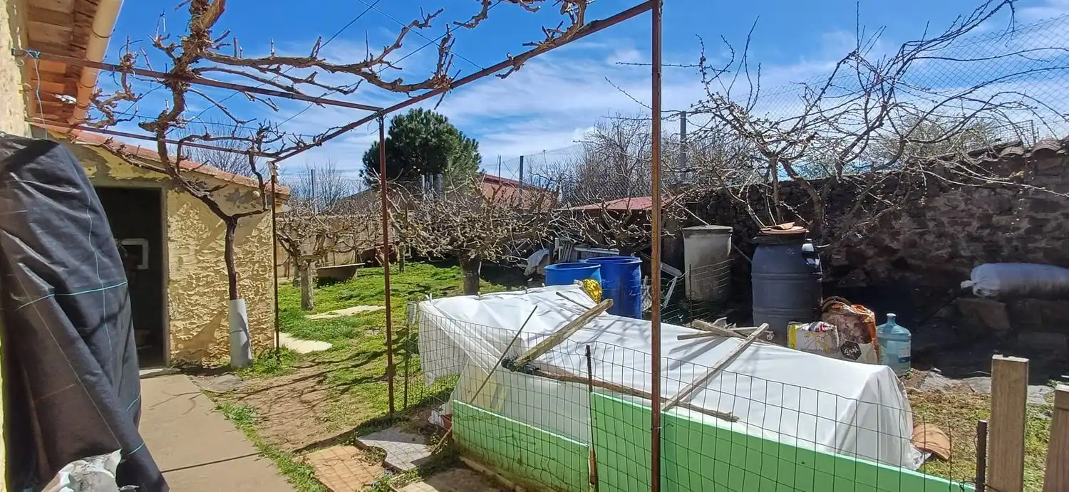 Casa o xalet en venda en Valderrey amb Calefacció, Terrassa i Traster