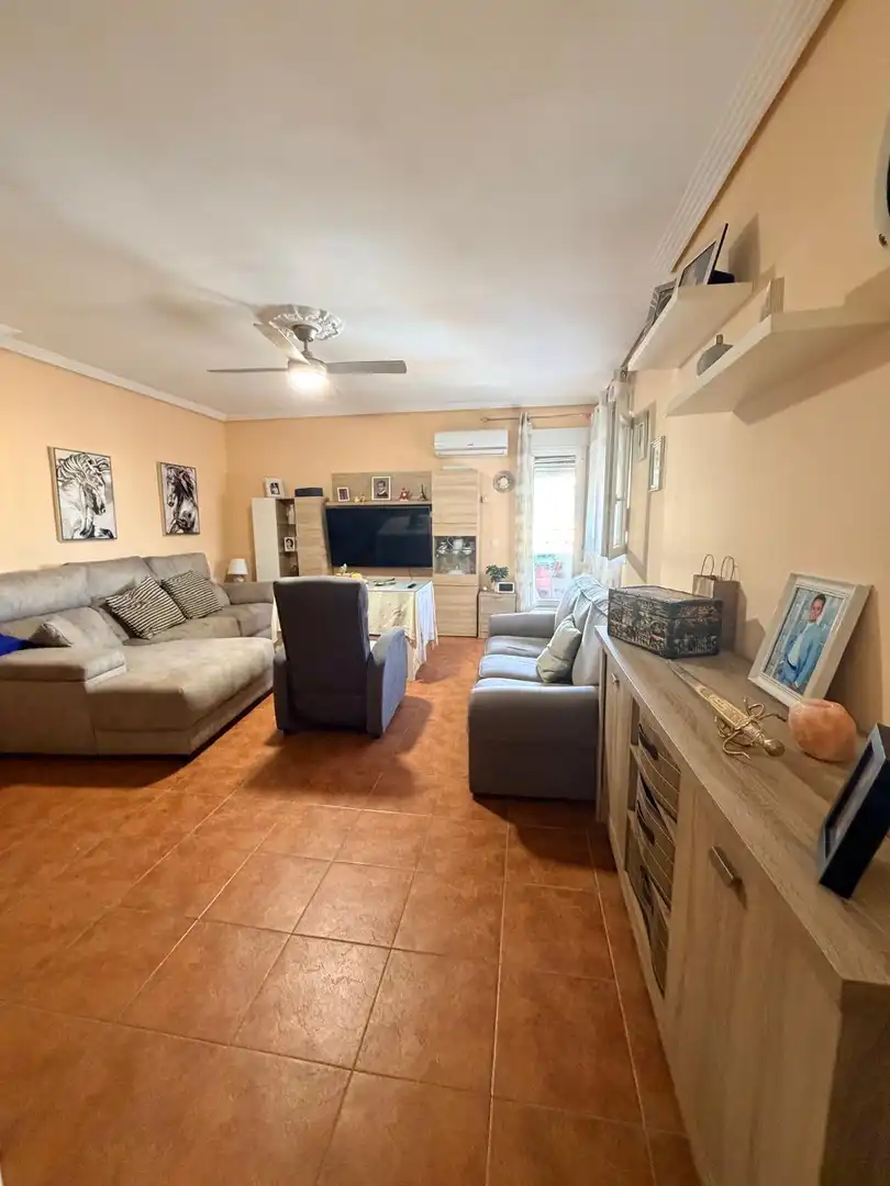Sala de estar de Piso en venta en Badajoz con Aire acondicionado, Calefacción y Balcón
