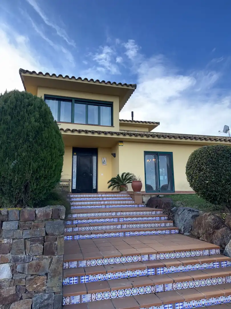 Casa con piscina in vendita a JOSEP MARIA DE VENTÓS