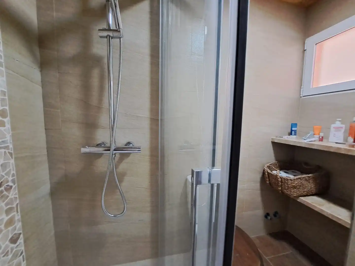 Baño de Piso en venta en Cartagena con Aire acondicionado, Calefacción y Parquet