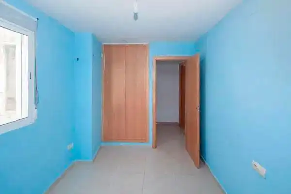 Dormitori de Apartament en venda en Llíria amb Terrassa i Traster