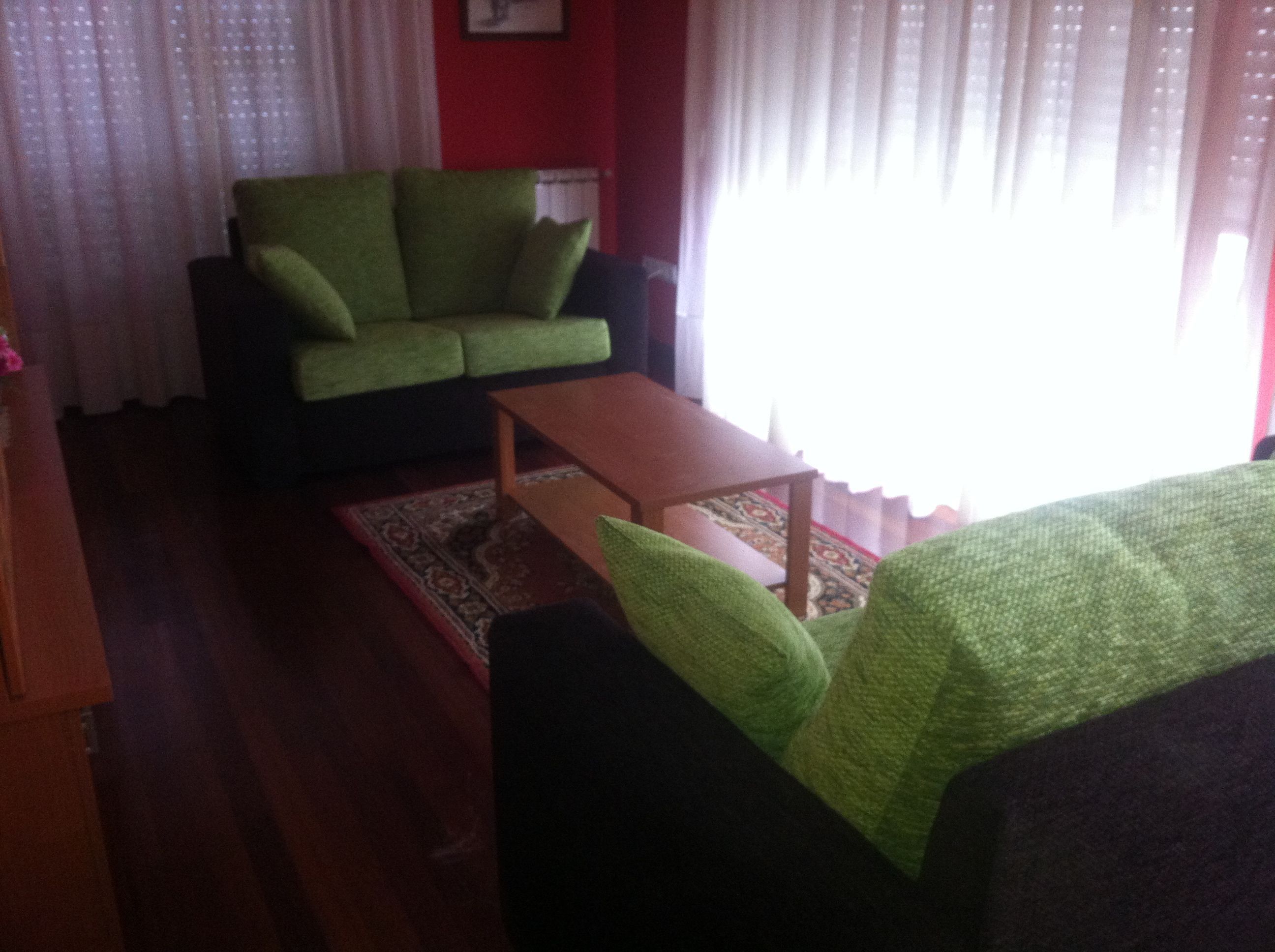 Living room of Flat to rent in Narón  with Heating, Parquet flooring and Furnished