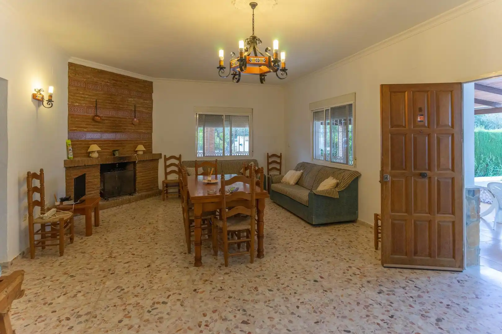 Sala de estar de Casa o chalet de alquiler en Alhaurín El Grande con Jardín privado, Terraza y Amueblado